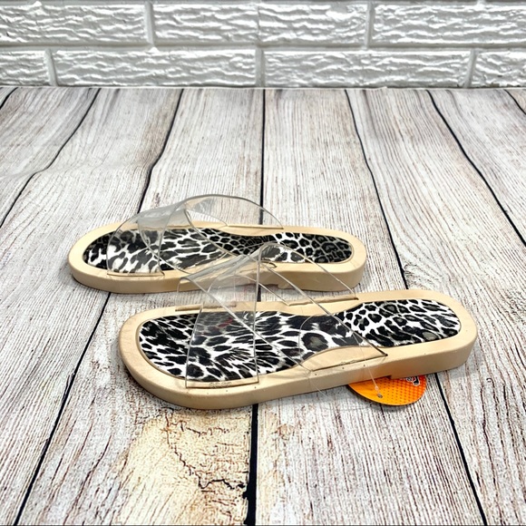 5/$25 Sole Selection Clear Leopard Slides Sandals - Picture 4 of 5